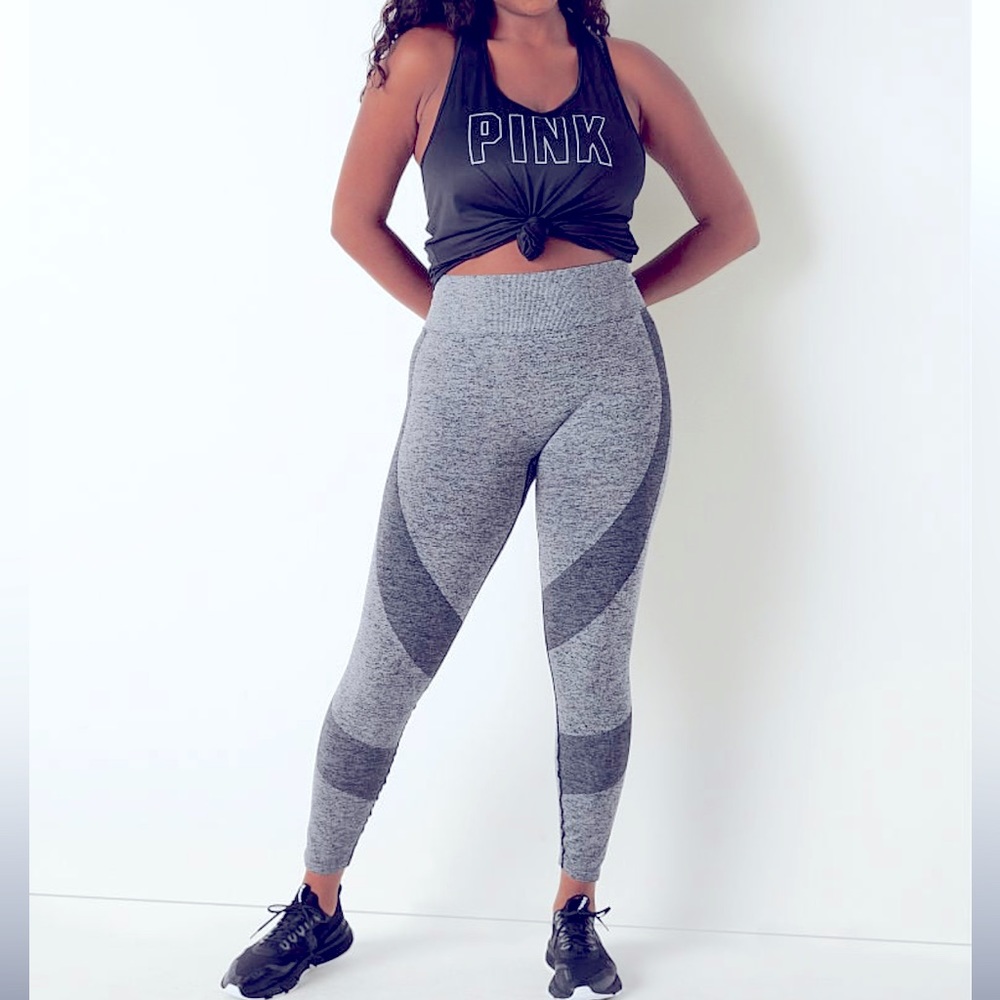 Pink stretchy leggings
